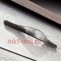 Мебельная ручка Hafele, цвет состаренное железо, углы ошкуренные, длина 252 мм.